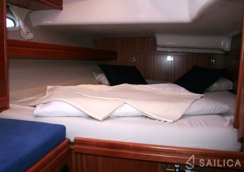 Bavaria 46H - Yacht Charter Sailica