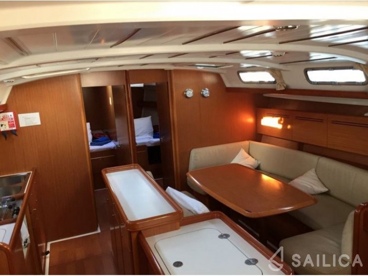 Cyclades 50.5 - Yacht Charter Sailica