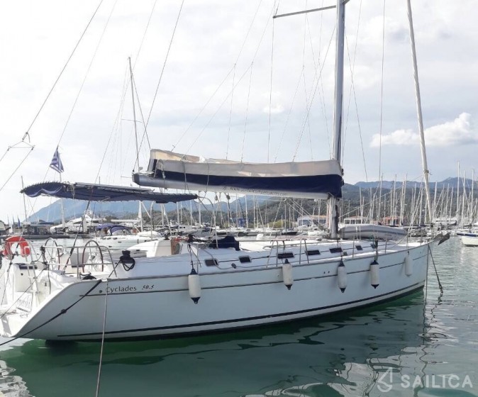 Cyclades 50.5 - Yacht Charter Sailica