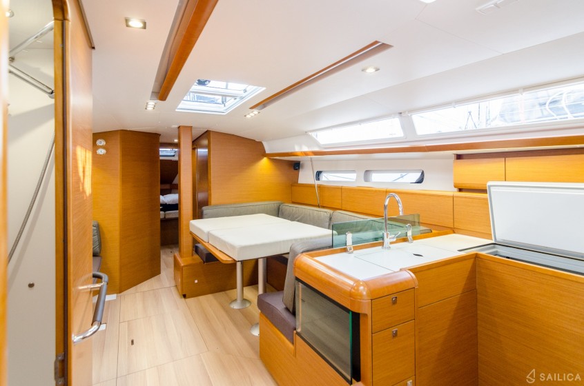 Sun Odyssey 449 - Yacht Charter Sailica