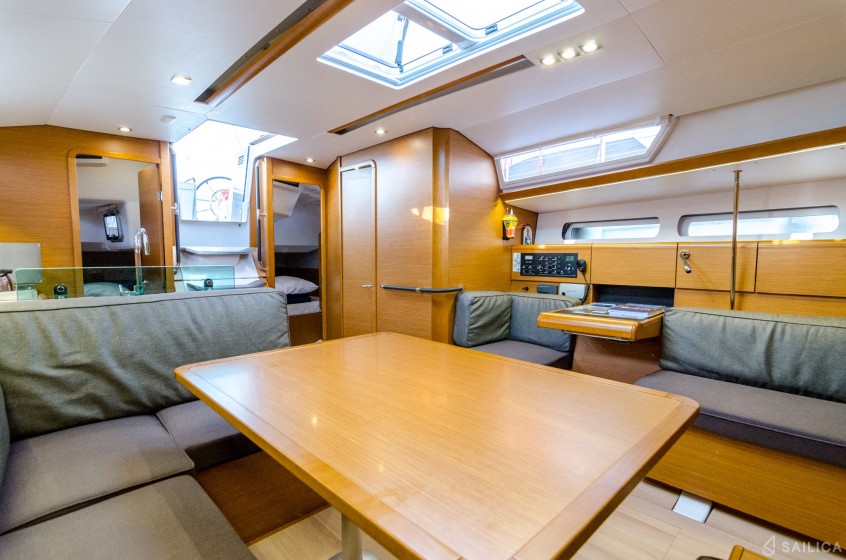 Sun Odyssey 449 - Yacht Charter Sailica
