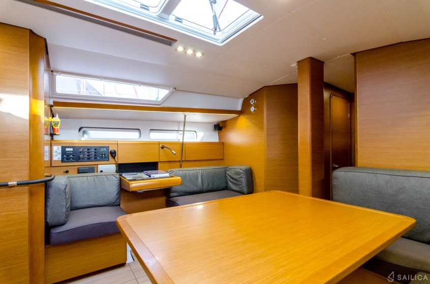 Sun Odyssey 449 - Yacht Charter Sailica