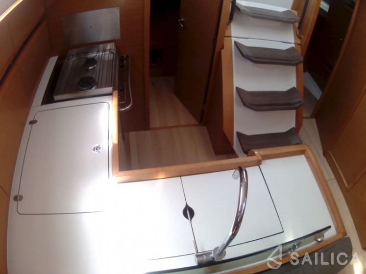 Sun Odyssey 449 - Yacht Charter Sailica