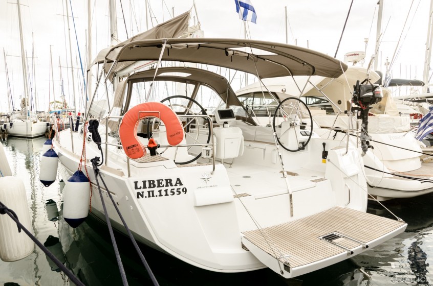 Sun Odyssey 519 - Yacht Charter Sailica
