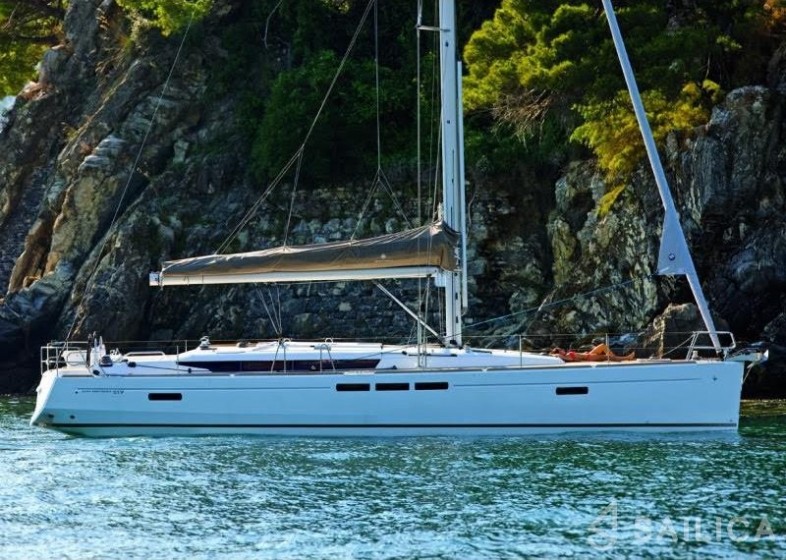Sun Odyssey 519 - Yacht Charter Sailica