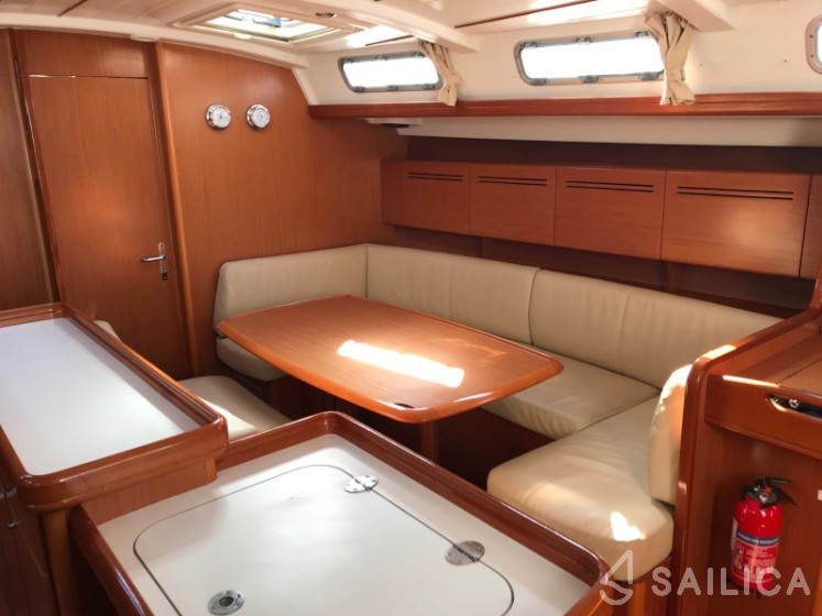 Cyclades 50.5 - Yacht Charter Sailica