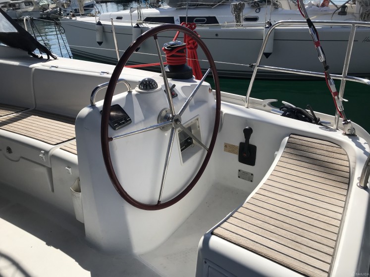 Cyclades 50.5 - Yacht Charter Sailica