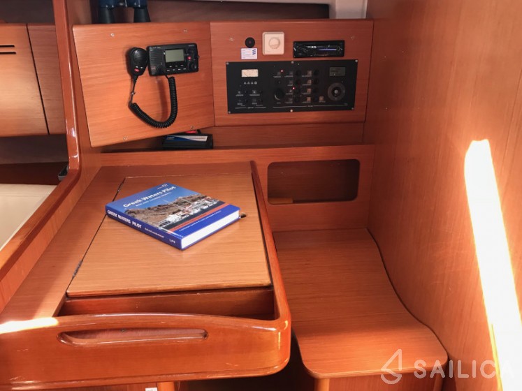 Cyclades 50.5 - Yacht Charter Sailica