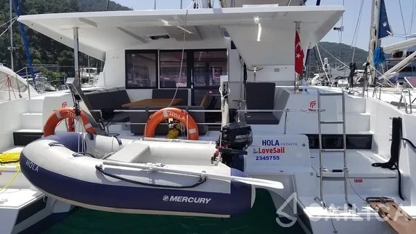 Lucia 40 - Yacht Charter Sailica