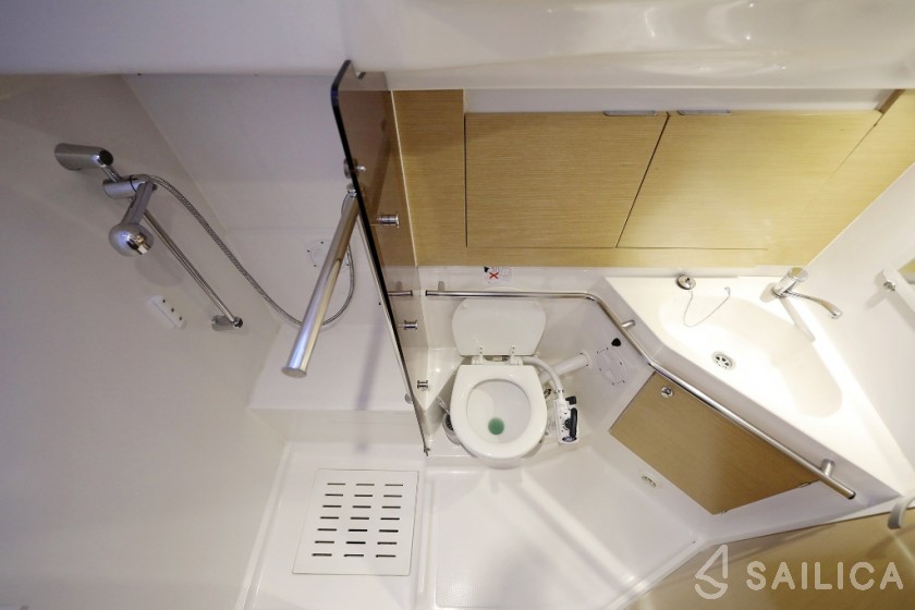 Elan 444 Impression - Yacht Charter Sailica