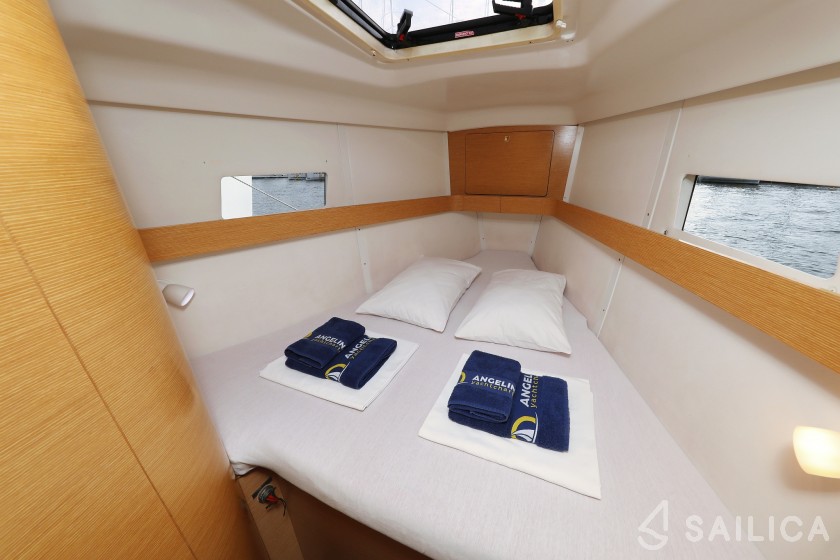 Elan 444 Impression - Yacht Charter Sailica