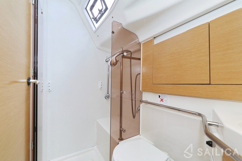 Elan 444 Impression - Yacht Charter Sailica