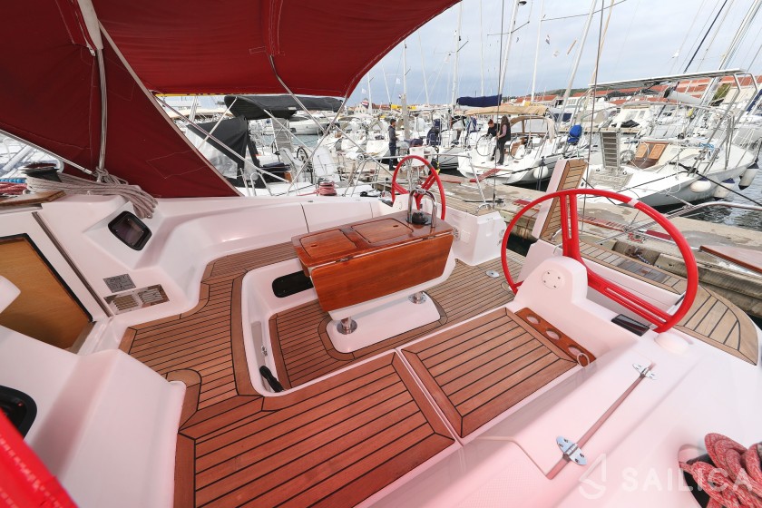 Elan 444 Impression - Yacht Charter Sailica
