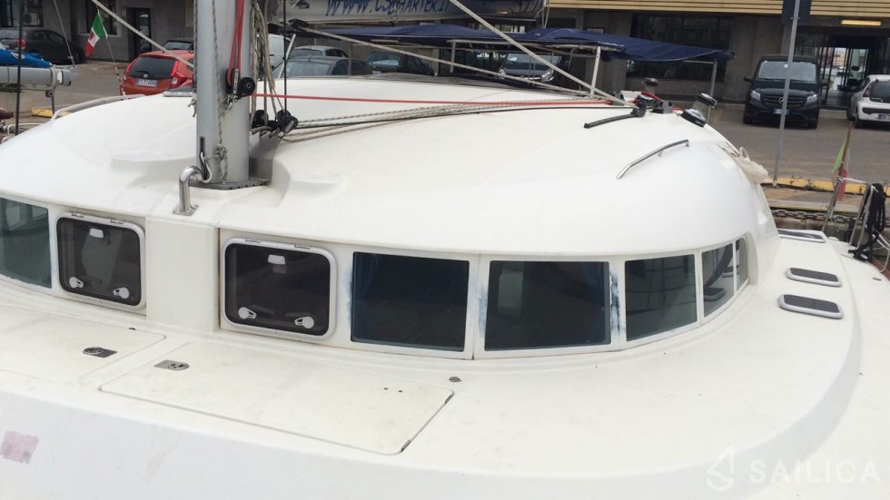Lagoon 410 S2 - Yacht Charter Sailica