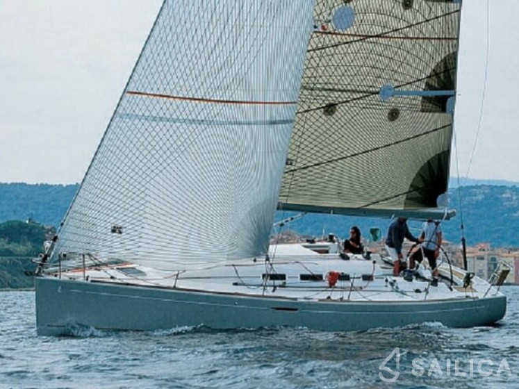 First 40.7 - Yacht Charter Sailica