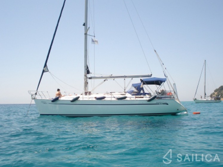 Bavaria 38 - Yacht Charter Sailica
