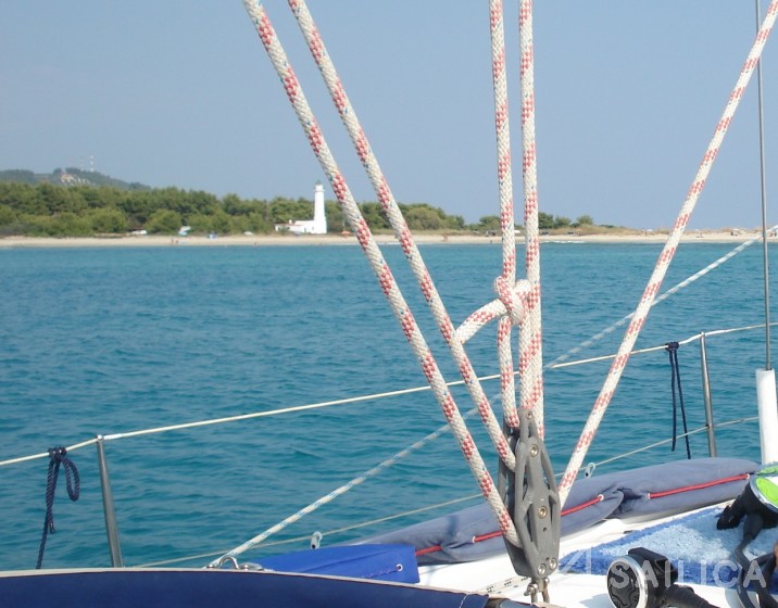 Bavaria 38 - Yacht Charter Sailica
