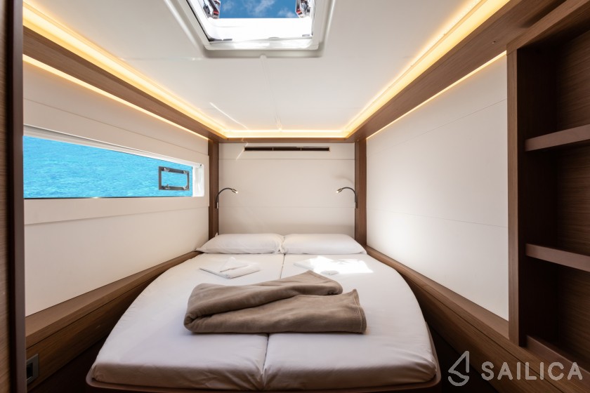Lagoon 46  - Yacht Charter Sailica