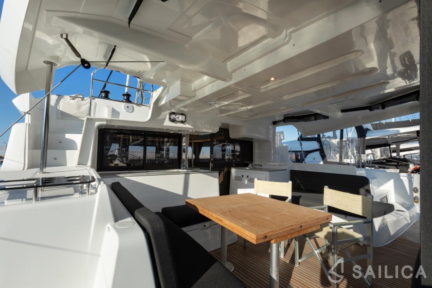 Lagoon 46  - Yacht Charter Sailica