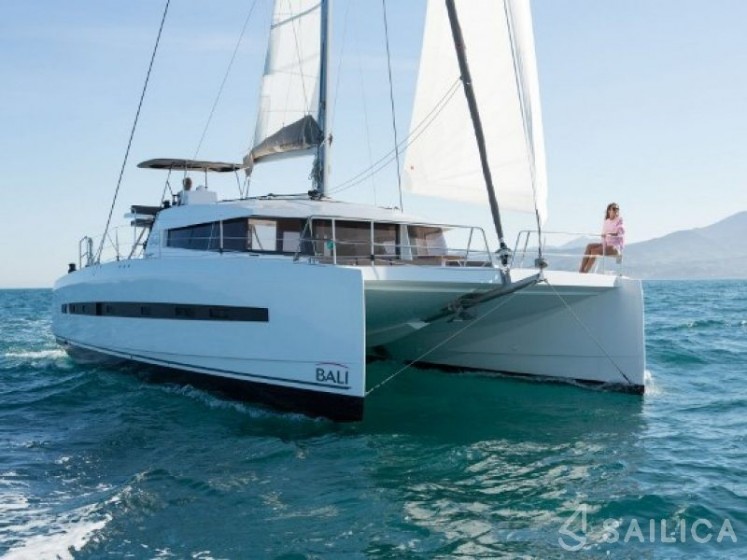 Bali 4.5 - 4 + 2 cab. - Yacht Charter Sailica