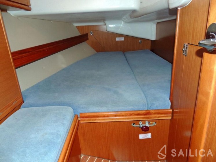 Bavaria 40 - Yacht Charter Sailica