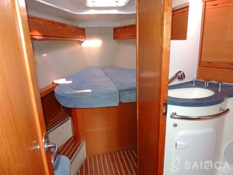 Bavaria 40 - Yacht Charter Sailica