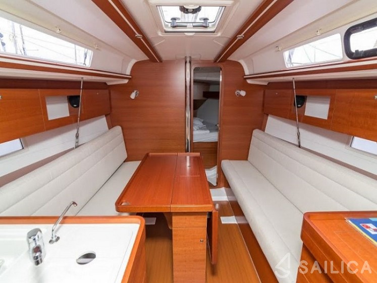Dufour 335 Grand Large - Yacht Charter Sailica