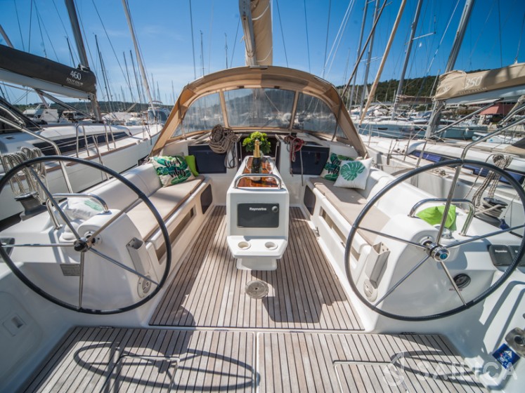 Dufour 410 Grand Large - Yacht Charter Sailica