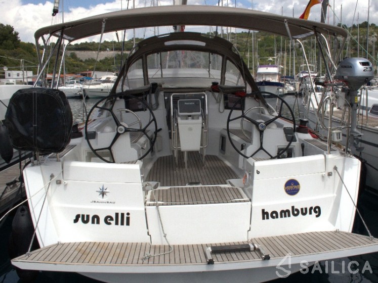 Sun Odyssey 389 - Yacht Charter Sailica