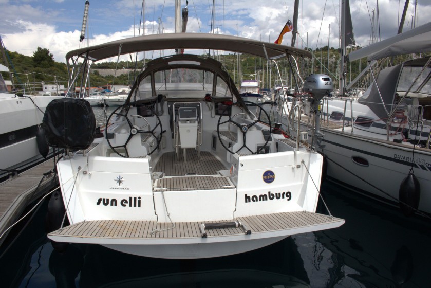 Sun Odyssey 389 - Yacht Charter Sailica