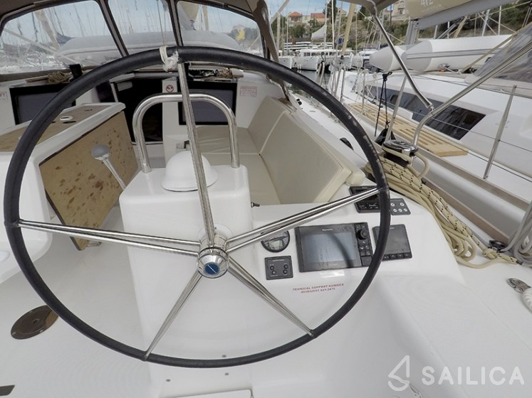Dufour 460 GL - Yacht Charter Sailica