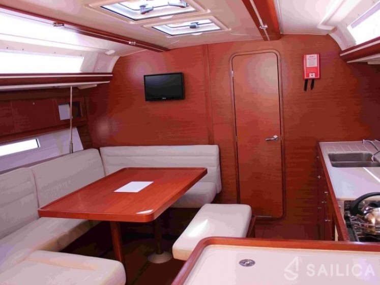 Dufour 450 Grand Large - Yacht Charter Sailica