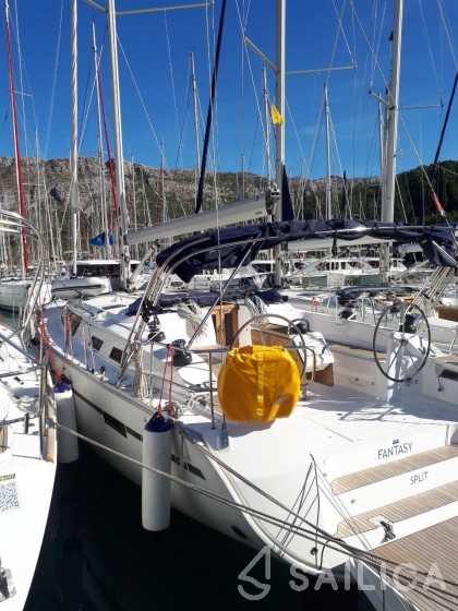 Bavaria 51 Cruiser - Yacht Charter Sailica