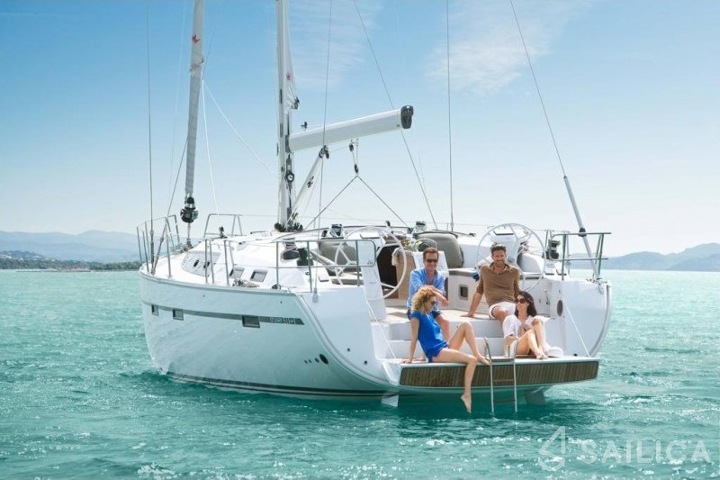 Bavaria 51 Cruiser - Yacht Charter Sailica