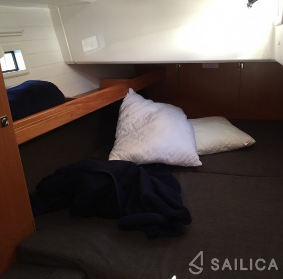 Bavaria 46 Cruiser - Yacht Charter Sailica