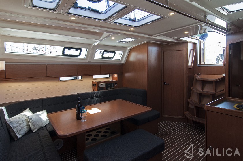Bavaria 46 Cruiser - Yacht Charter Sailica