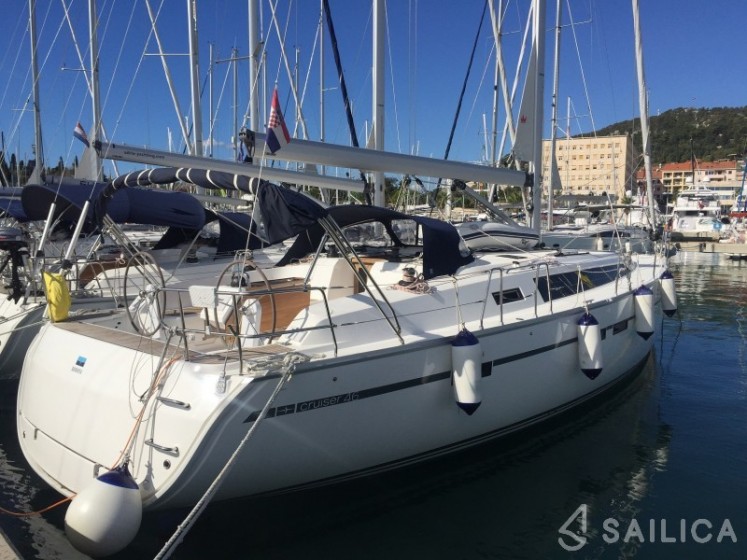 Bavaria Cruiser 46 - Yacht Charter Sailica