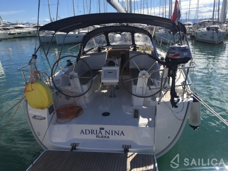 Bavaria 37 Cruiser - Yacht Charter Sailica