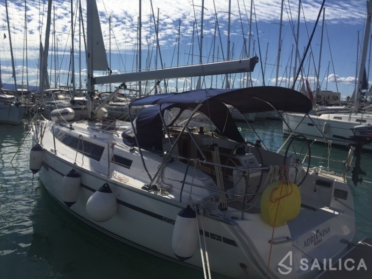Bavaria 37 Cruiser - Yacht Charter Sailica