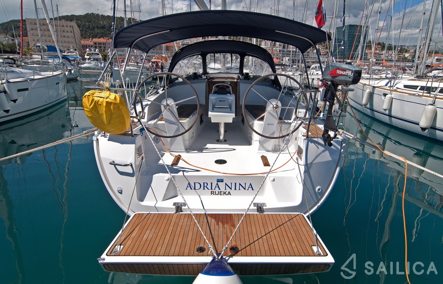 Bavaria 37 Cruiser - Yacht Charter Sailica