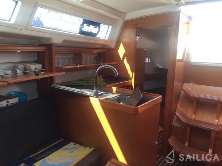 Bavaria 34 Cruiser - Yacht Charter Sailica