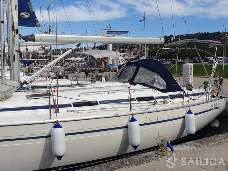 Bavaria 38 Cruiser - Yacht Charter Sailica