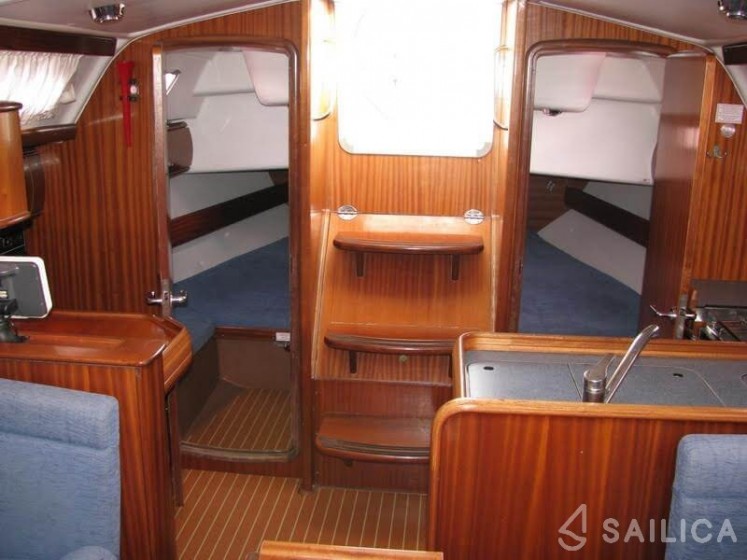Bavaria 36 Cruiser - Yacht Charter Sailica