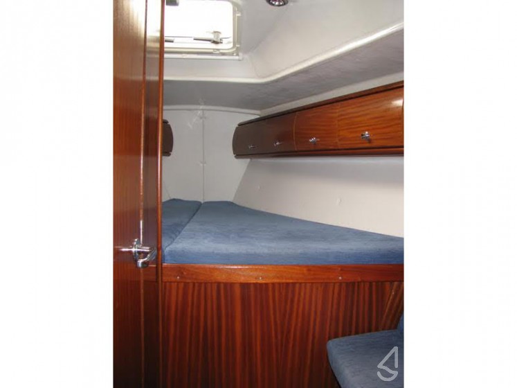 Bavaria 36 Cruiser - Yacht Charter Sailica