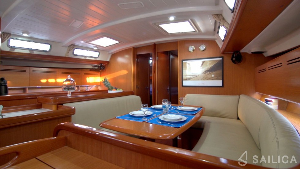 Cyclades 50.5 - Yacht Charter Sailica