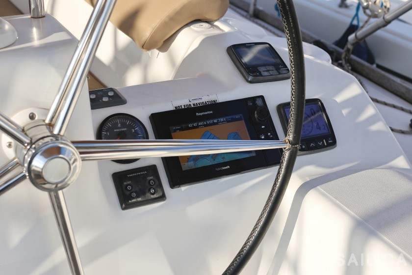 Dufour 460 GL - Yacht Charter Sailica