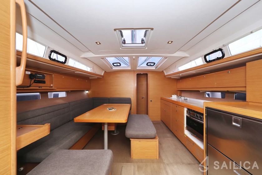 Dufour 460 GL - Yacht Charter Sailica