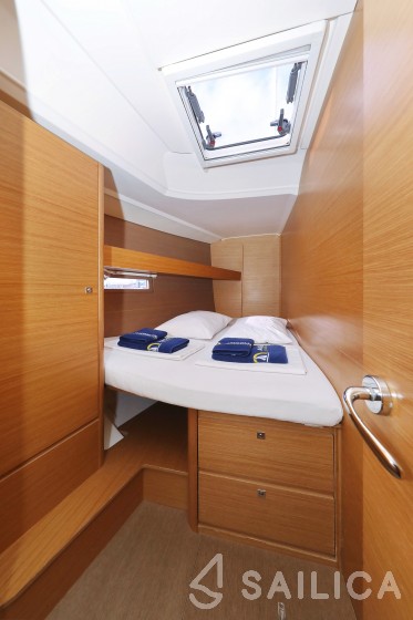 Dufour 460 GL - Yacht Charter Sailica