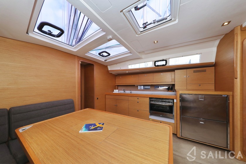 Dufour 460 GL - Yacht Charter Sailica