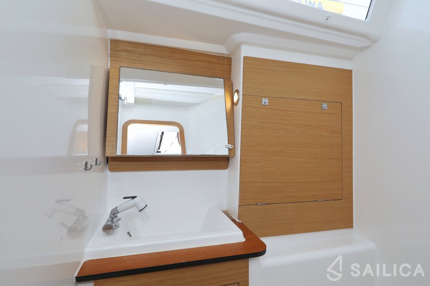Dufour 460 GL - Yacht Charter Sailica